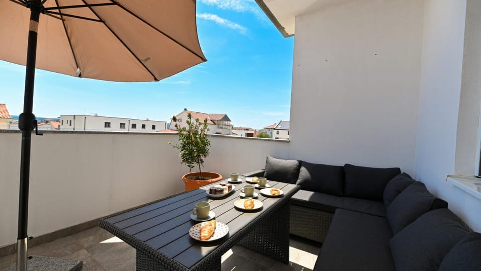 Balcony/Terrace, Seating area