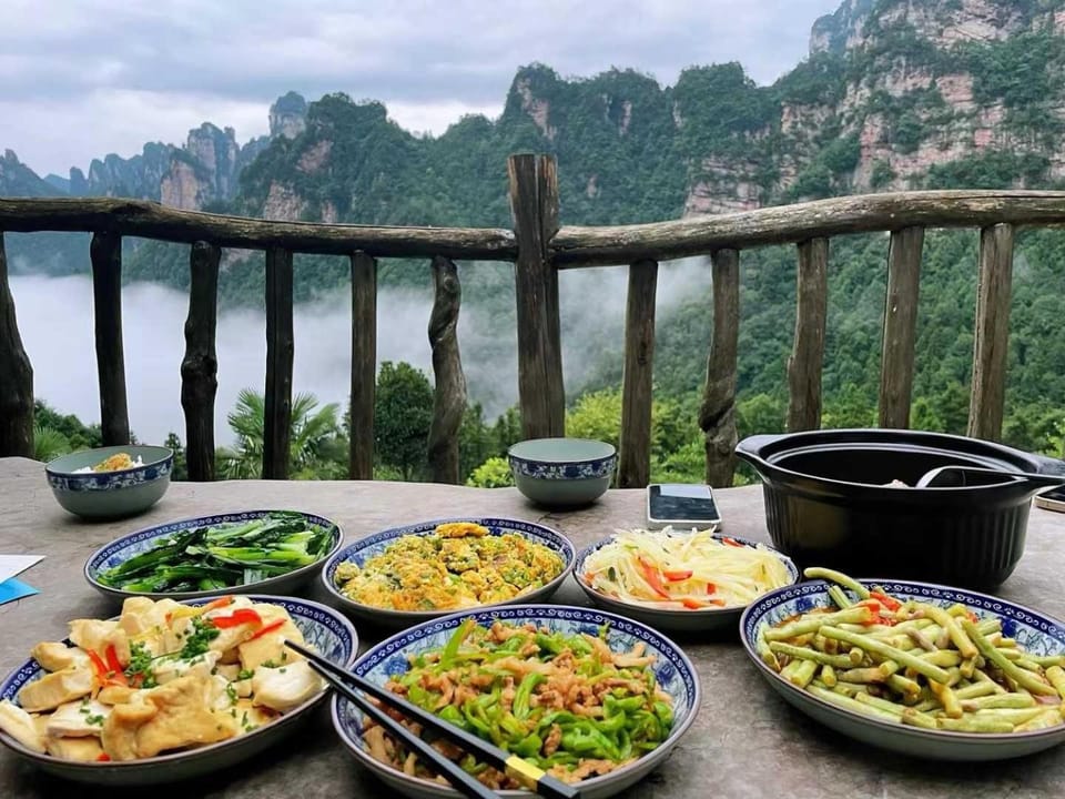 Restaurant/places to eat, Breakfast, Dinner