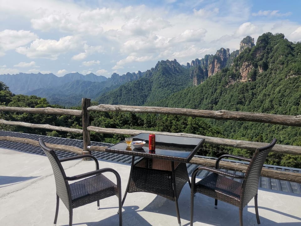 Nearby landmark, Spring, Day, Natural landscape, View (from property/room), Balcony/Terrace, Dining area, Mountain view