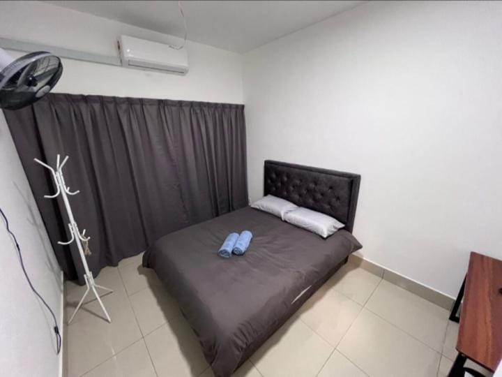 Modern High-Floor 2BR Retreat 9km to KL City Centre Apartment in Federal Territory of Kuala Lumpur