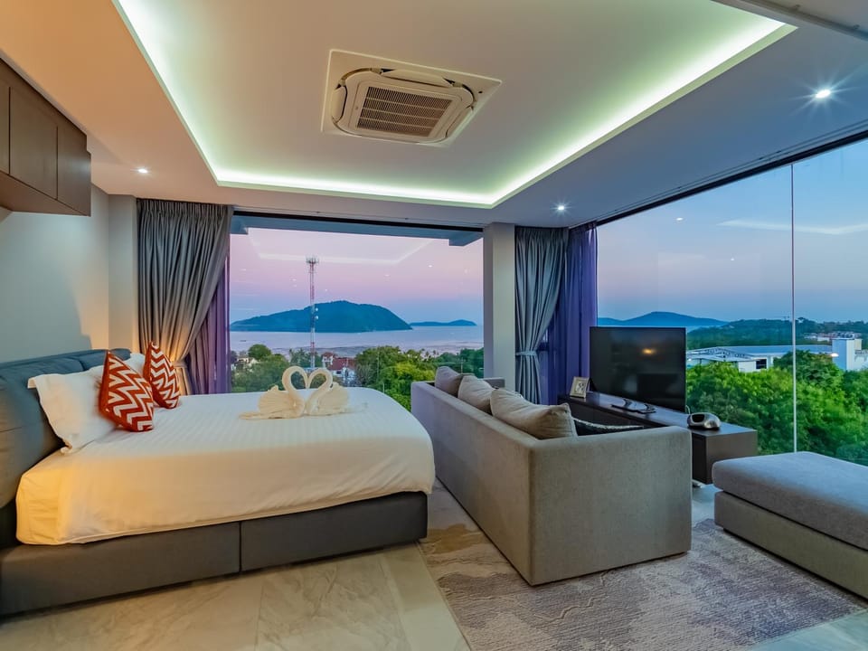 Luxury 6BR Seaview Statement Villa - Villa Legend Villa in Rawai