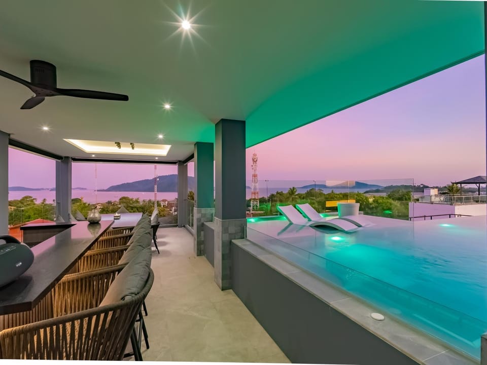 Luxury 6BR Seaview Statement Villa - Villa Legend Villa in Rawai