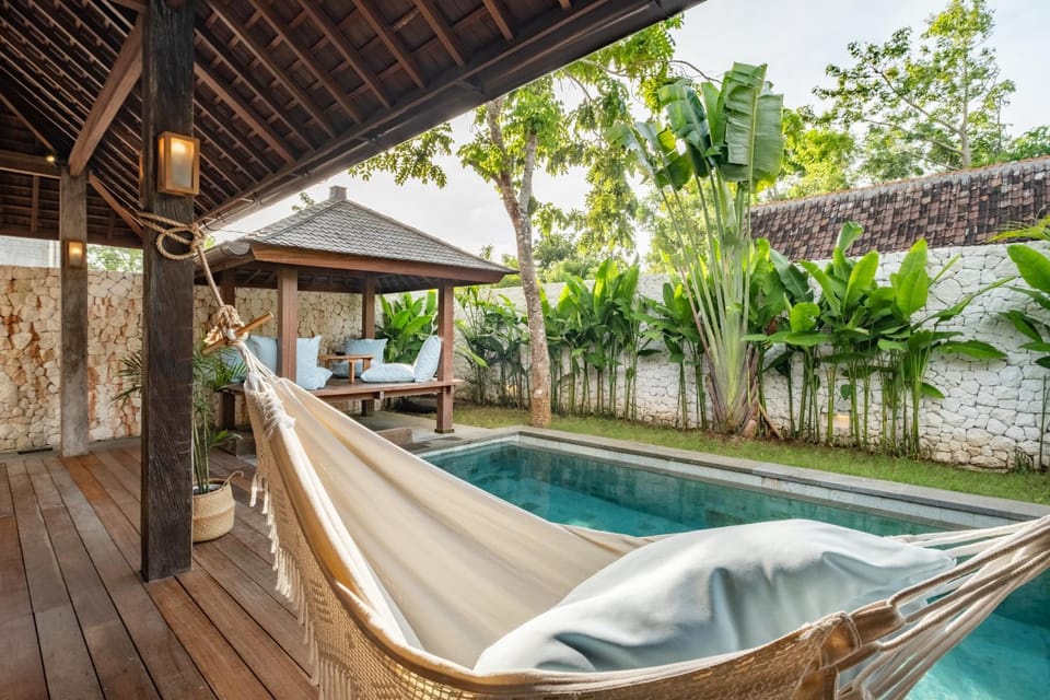 Patio, Day, Garden, Garden view, Pool view, Swimming pool, sunbed