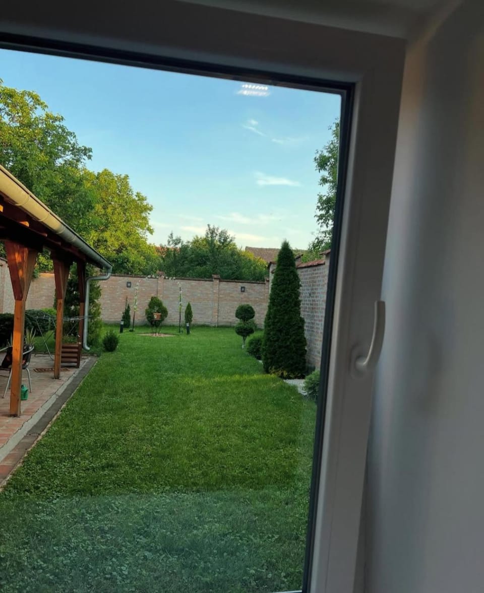 Garden, Garden view