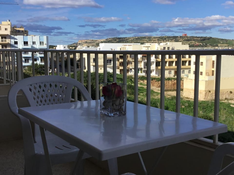 Day, Natural landscape, View (from property/room), Balcony/Terrace