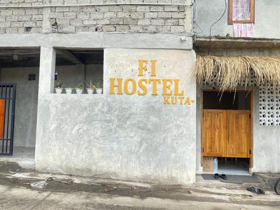Fi Hostel Kuta Lombok Hotel in Pujut