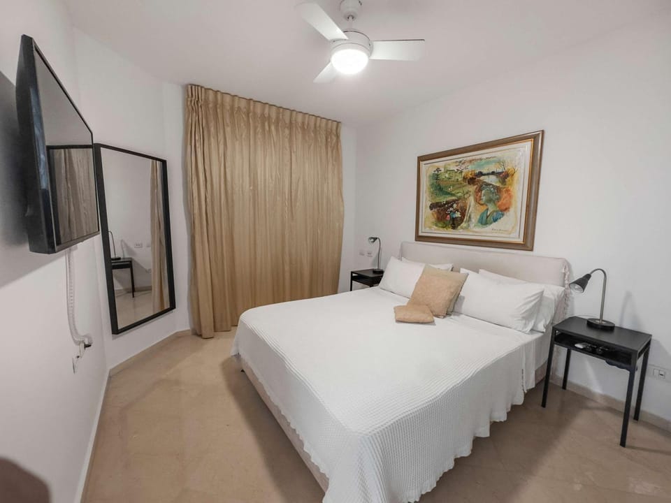 Breeze Suite at The Island Apartment in Herzliya