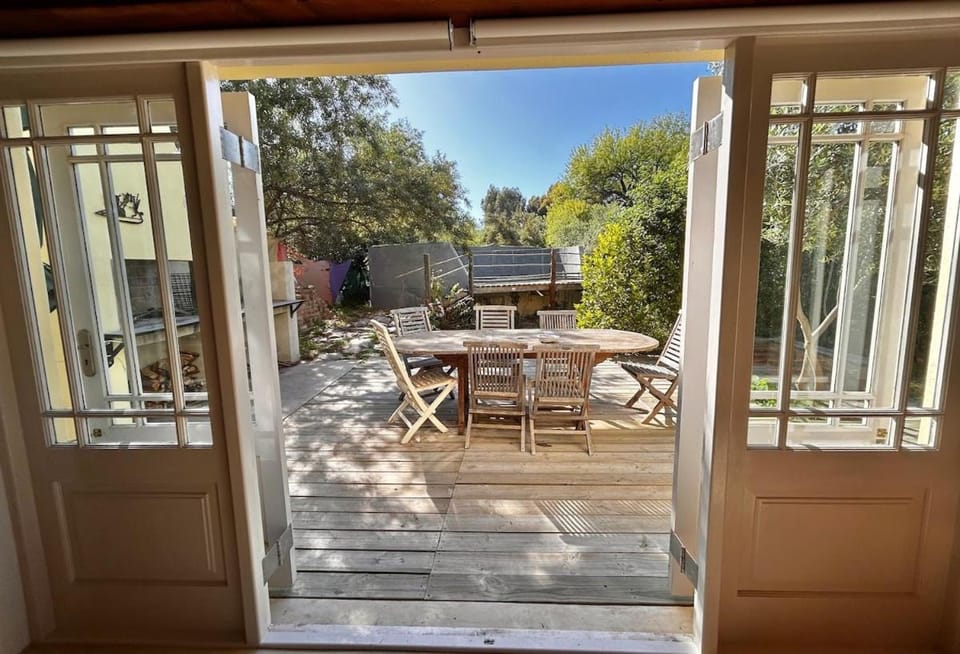 The Happy Place, private cottage with rustic pool Apartment in Western Cape