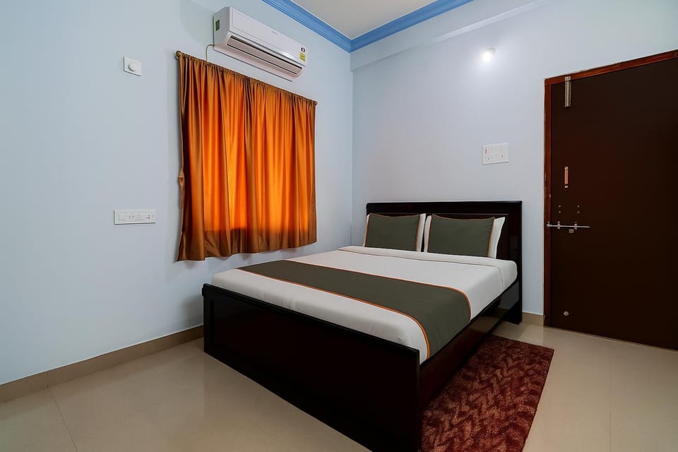 Yashwithaa Homestay Tirupati - New Hill View Apartments with Balcony, AC, WiFi, TV Apartment in Tirupati