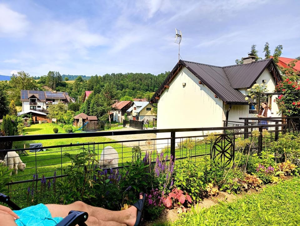 W sercu Małych Pienin - domek z jacuzzi House in Lesser Poland Voivodeship
