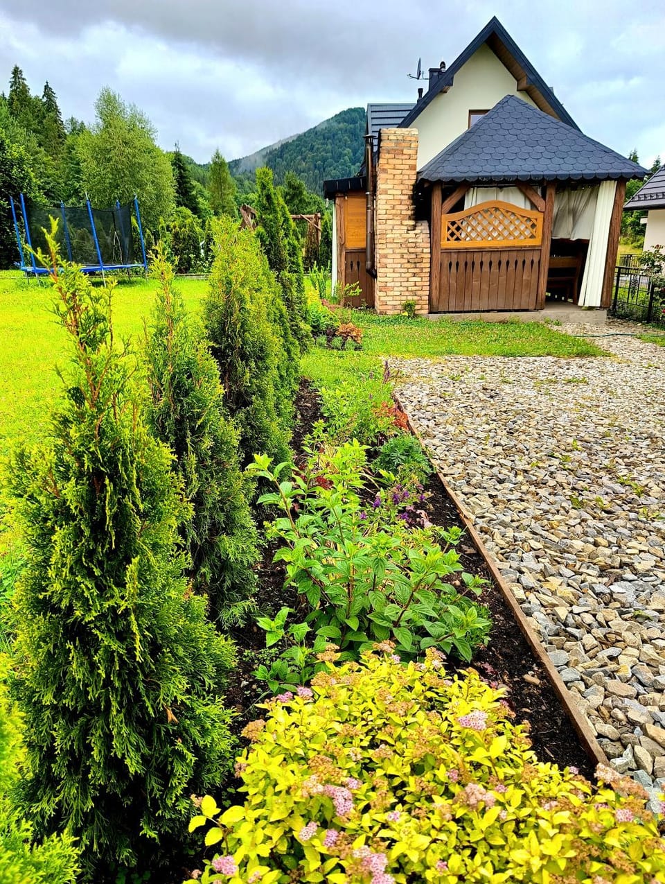W sercu Małych Pienin - domek z jacuzzi House in Lesser Poland Voivodeship