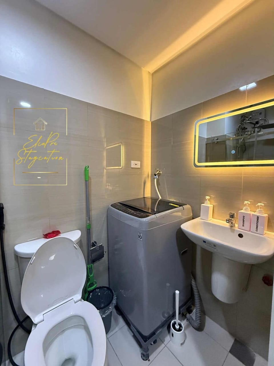 ElcaPri Staycation Unit 2 - Shore 2 Apartment in Pasay