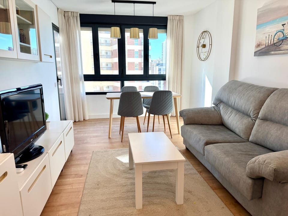 TV and multimedia, Living room, Dining area