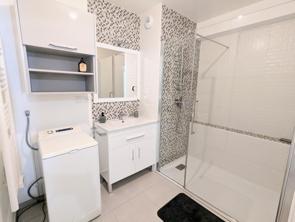 T3 neuf Baignots proche Thermes, centre, parking Apartment in Dax