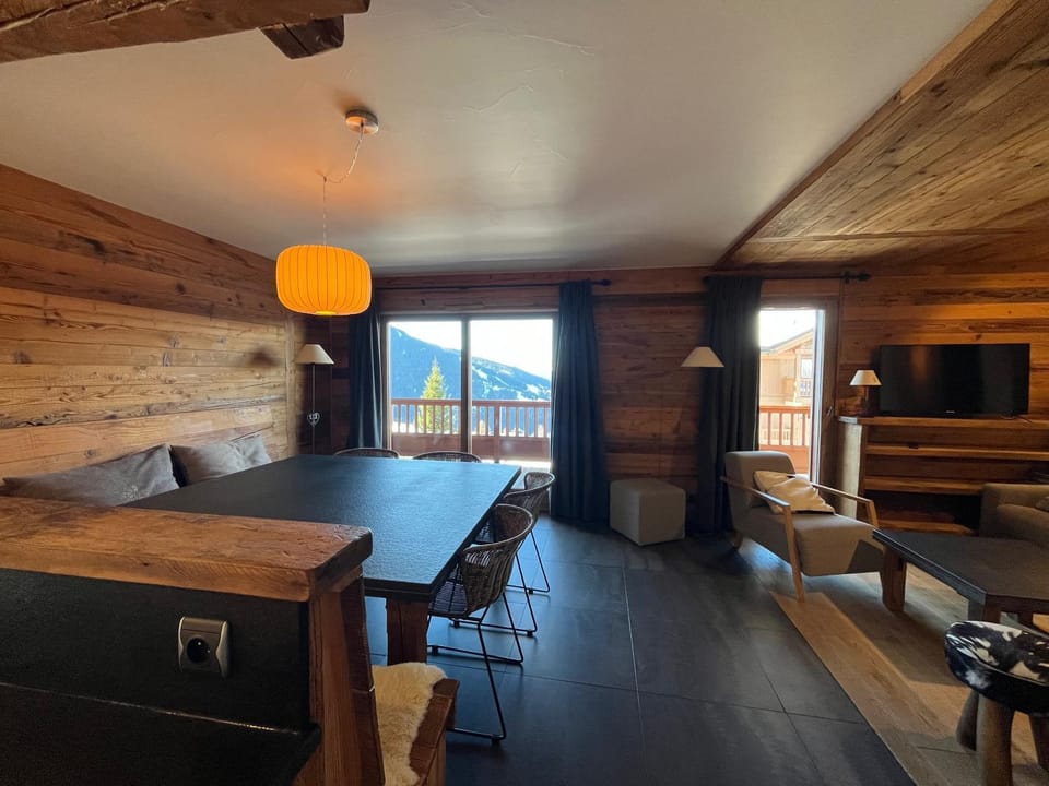 Spacieux 5 pièces sur Peisey-Vallandry - ski aux pieds Apartment in Landry