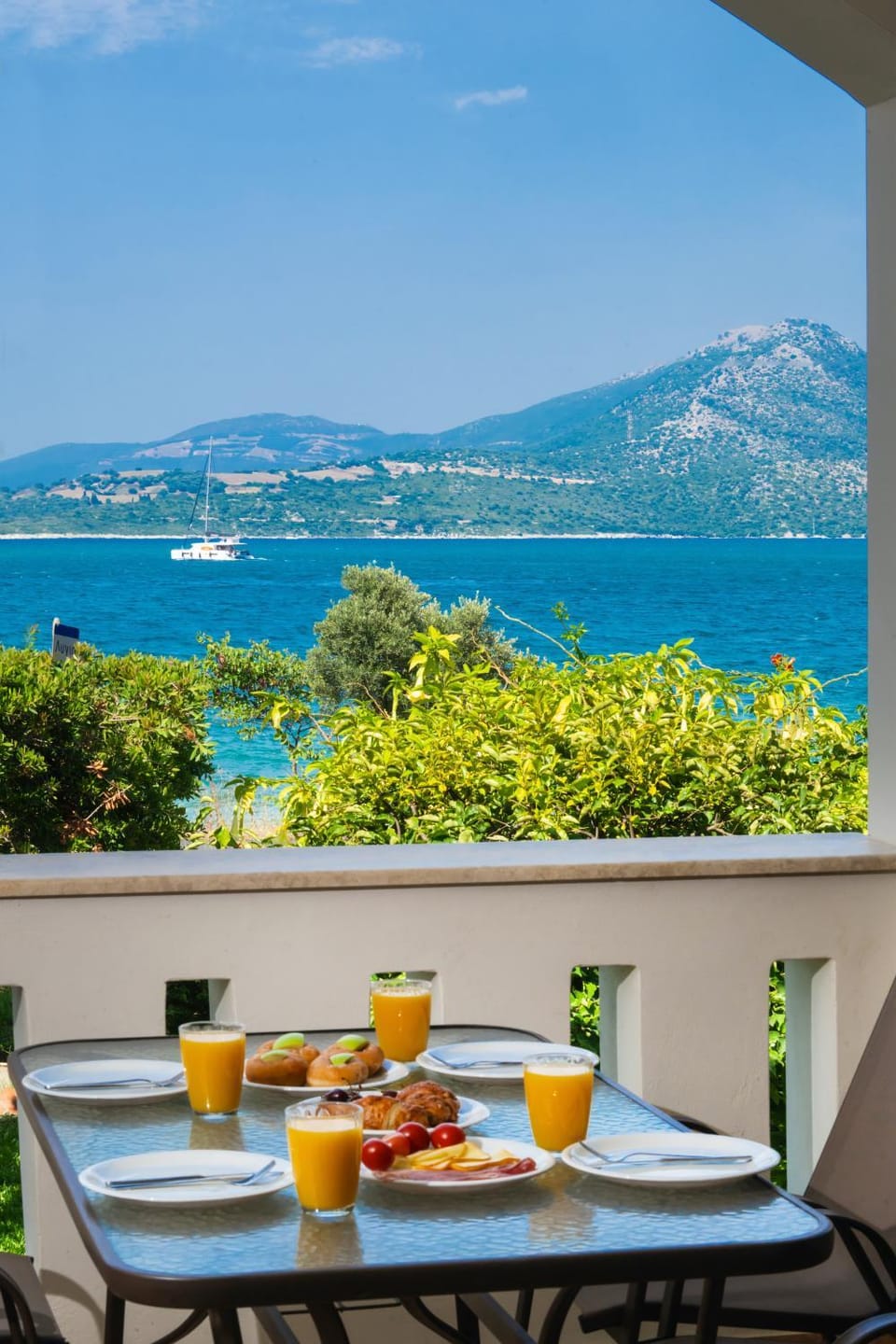 Day, Balcony/Terrace, Balcony/Terrace, Dining area, Mountain view, Sea view