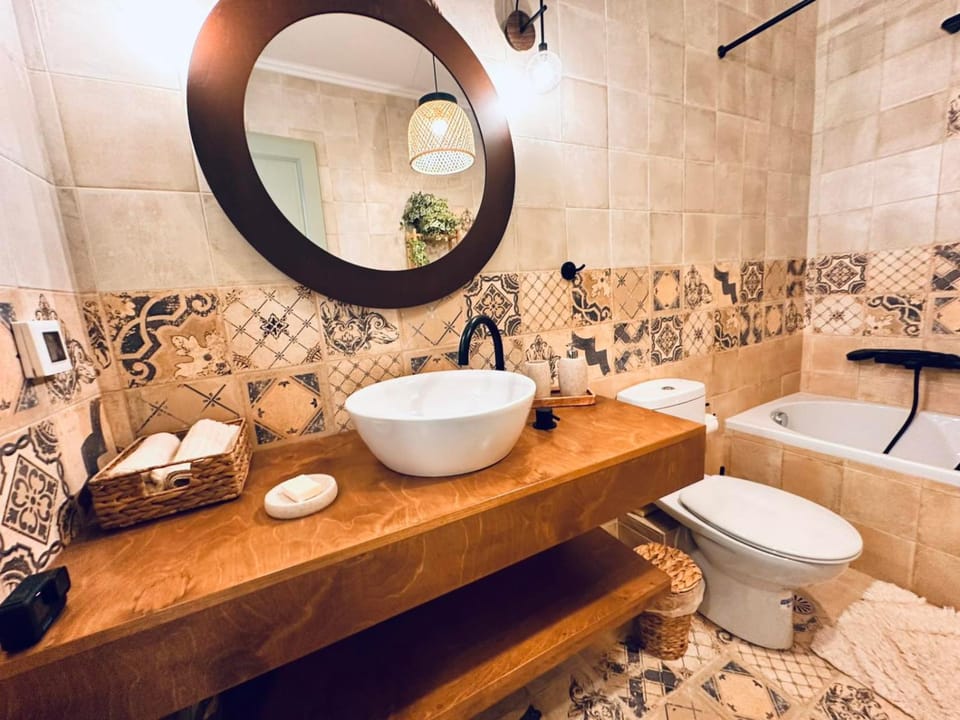 Toilet, Bathroom