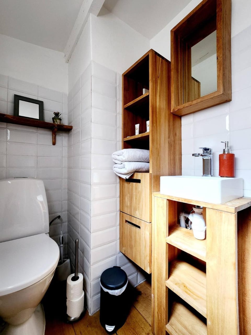 Toilet, Bathroom