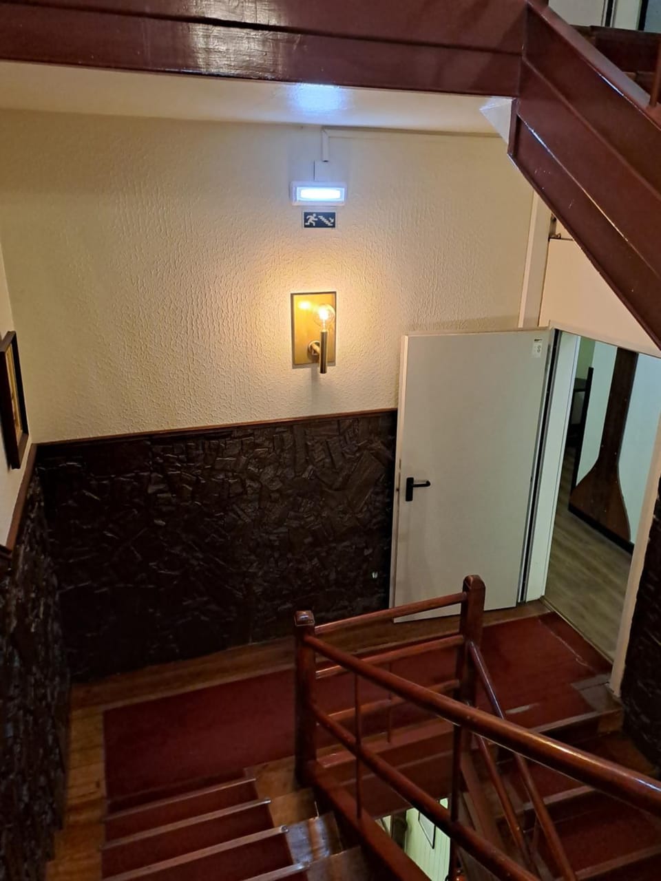 Residencial Dom Duarte Bed and Breakfast in Portugal