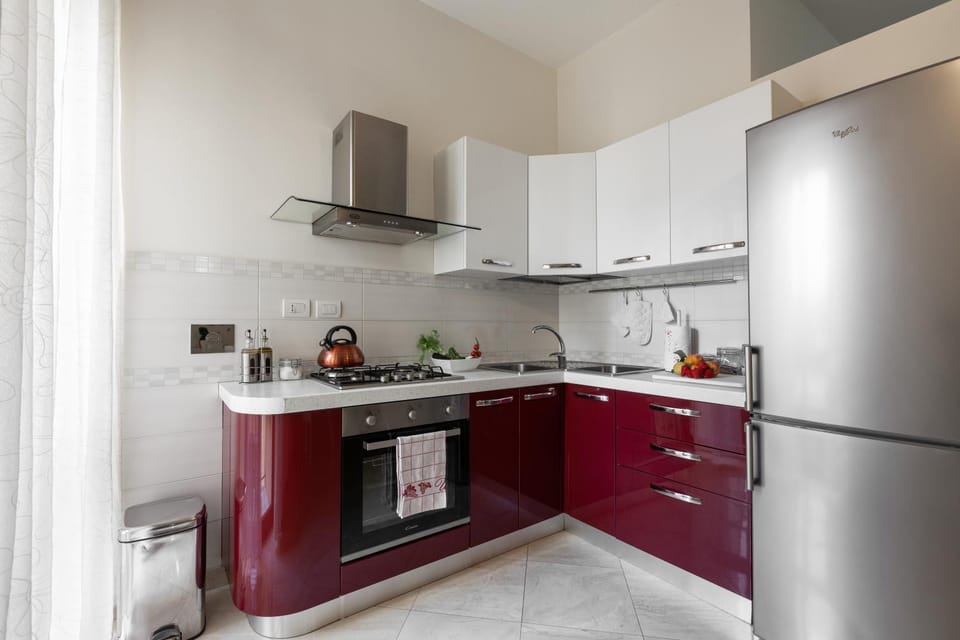 Kitchen or kitchenette, pet friendly, stove