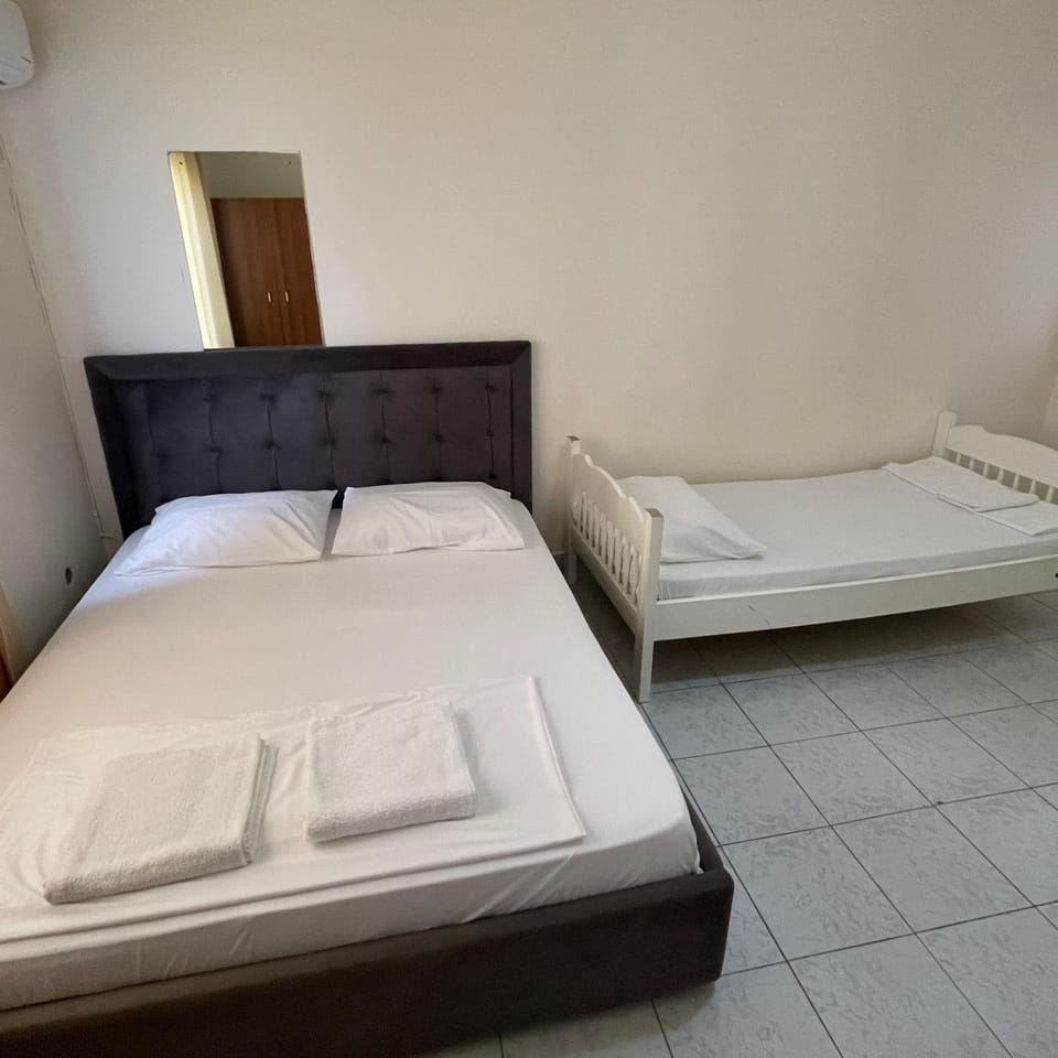 Hotel Gjika Hostel in Sarandë
