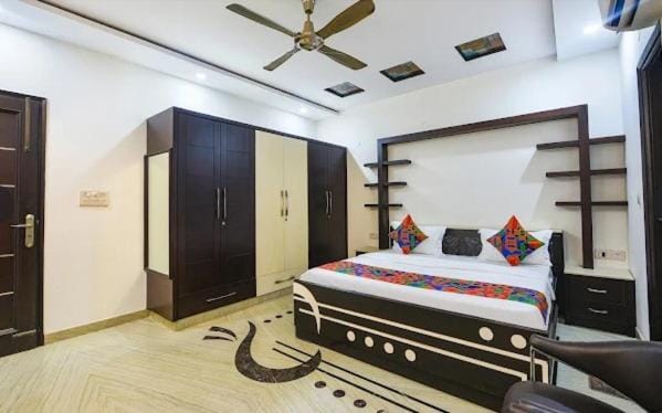 Hotel GreySky Residency Hotel in Delhi
