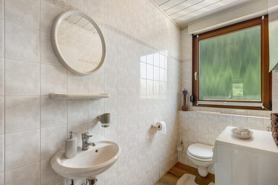 Bathroom, Living room