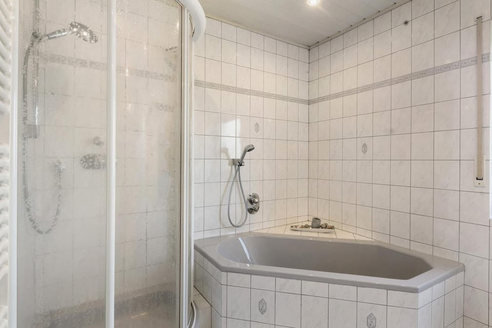 Bathroom, Living room