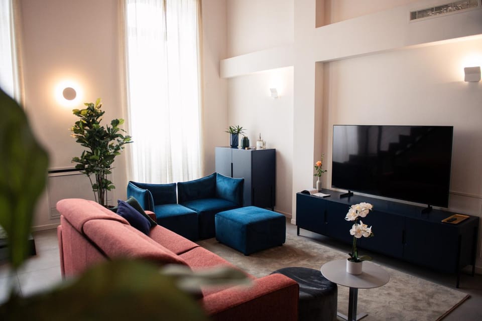 Communal lounge/ TV room, TV and multimedia, Living room