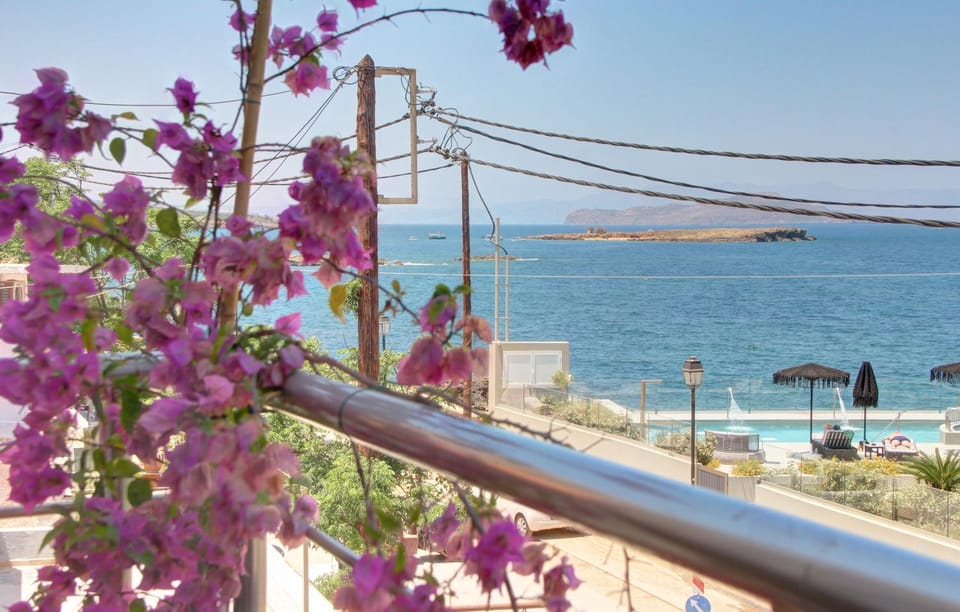 Elpida's Gοds Apartment in Chania