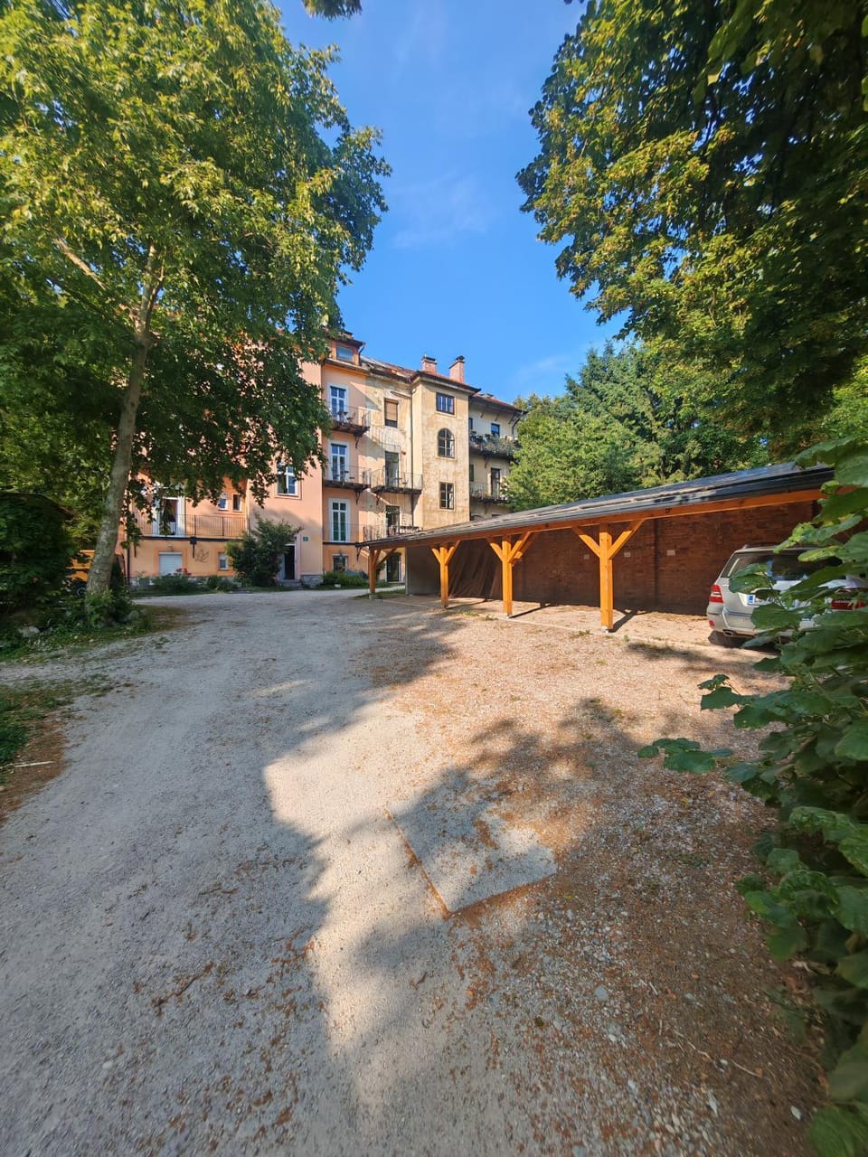Coffee/tea facilities, Area and facilities, Inner courtyard view, Parking