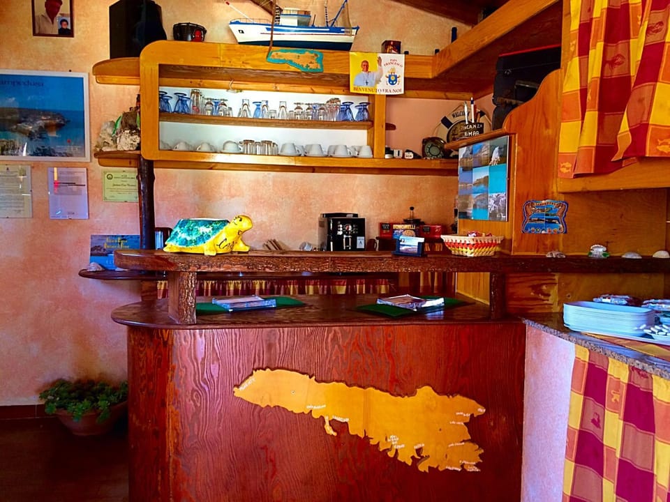 Lounge or bar