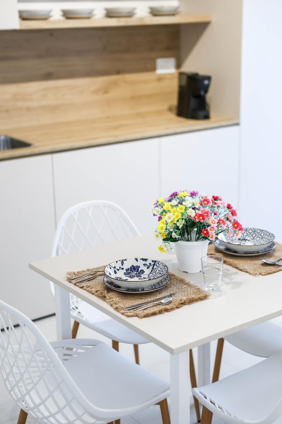 Kitchen or kitchenette, Food and drinks, Dining area, Food, kitchen