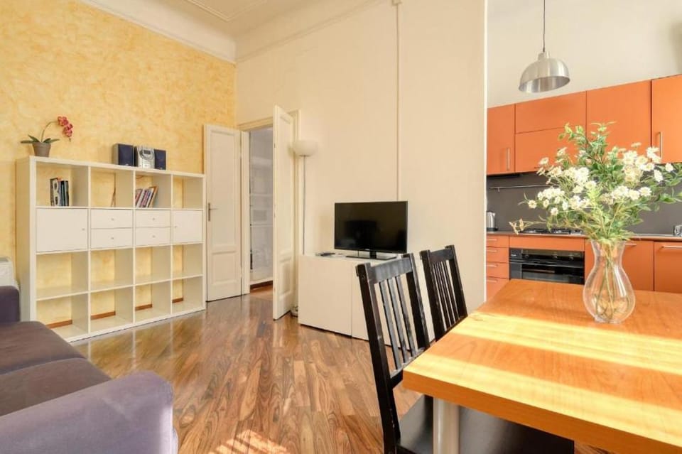 Buonarroti Cozy Apartment Apartment in Milan