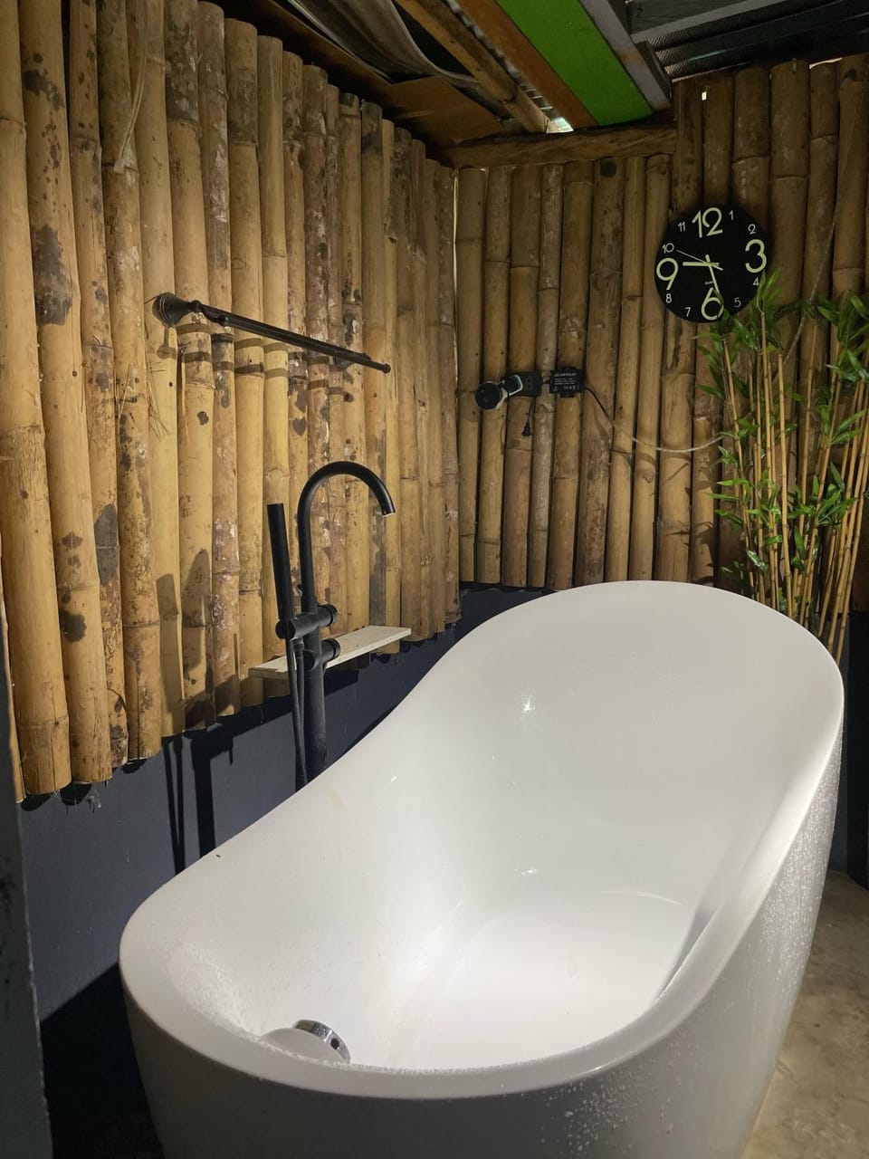A family room for 4 with pool Vacation rental in Davao Region