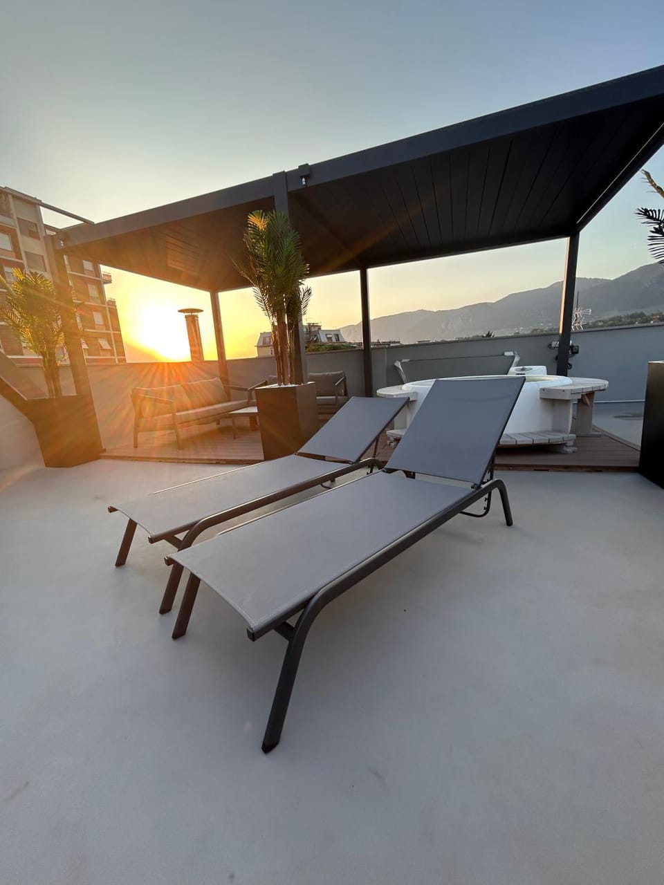 Natural landscape, Balcony/Terrace, Swimming pool, Sunset, sunbed
