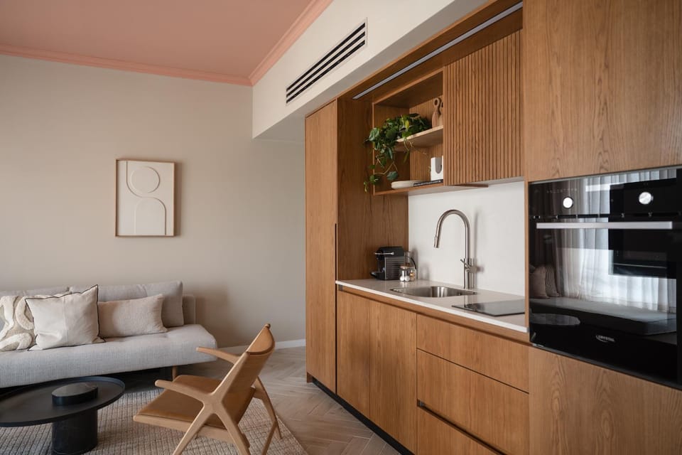 Kitchen or kitchenette