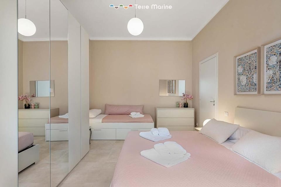 aMare House, TerreMarine Apartment in La Spezia