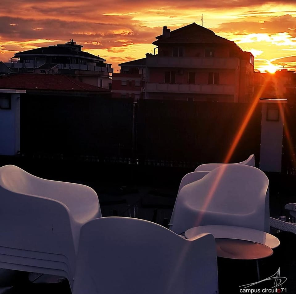 View (from property/room), Balcony/Terrace, Balcony/Terrace, Sunrise, Sunset