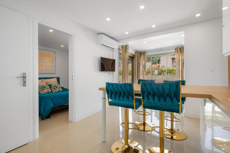 Le Grand Bleu Modern and functional apartment with terrace and parking House in Agde