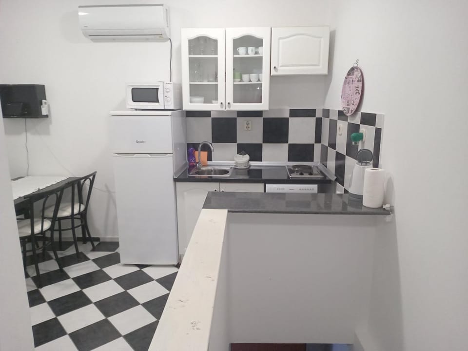 Peach apartment's Repić Apartment in Šibenik-Knin County, Croatia