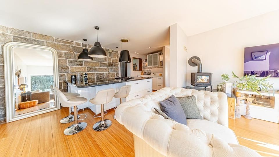 villa frontlake Villa in Tresserve