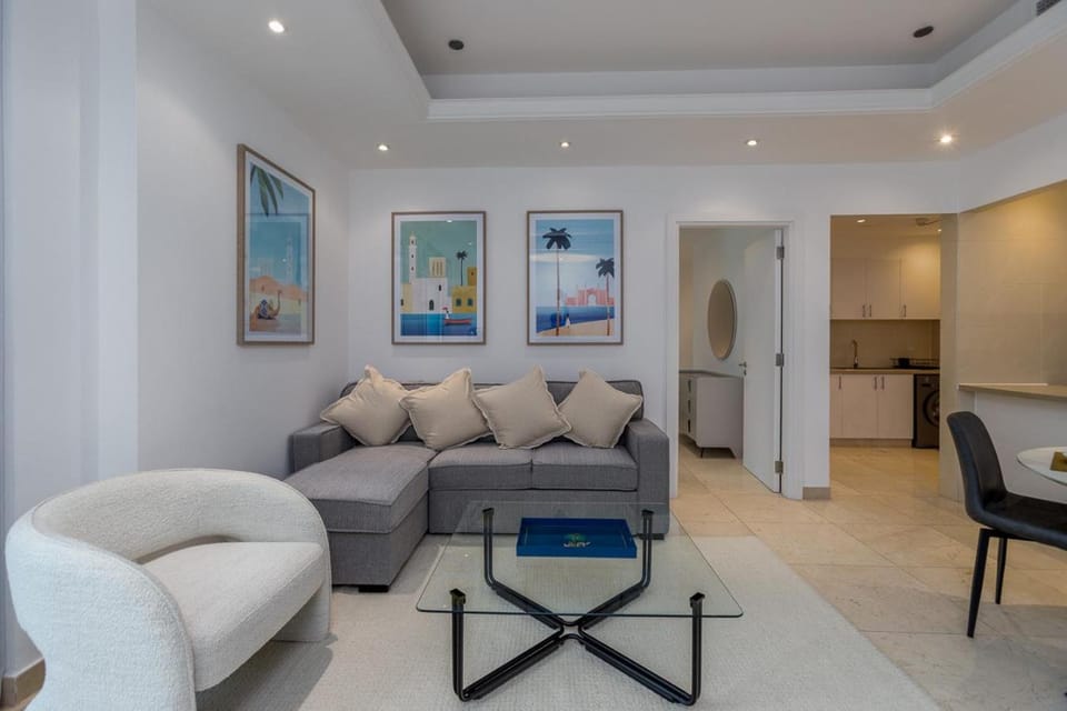 Allsopp & Allsopp - 1-Bedroom Apartment in Orra Marina, Dubai Marina Apartment in Dubai