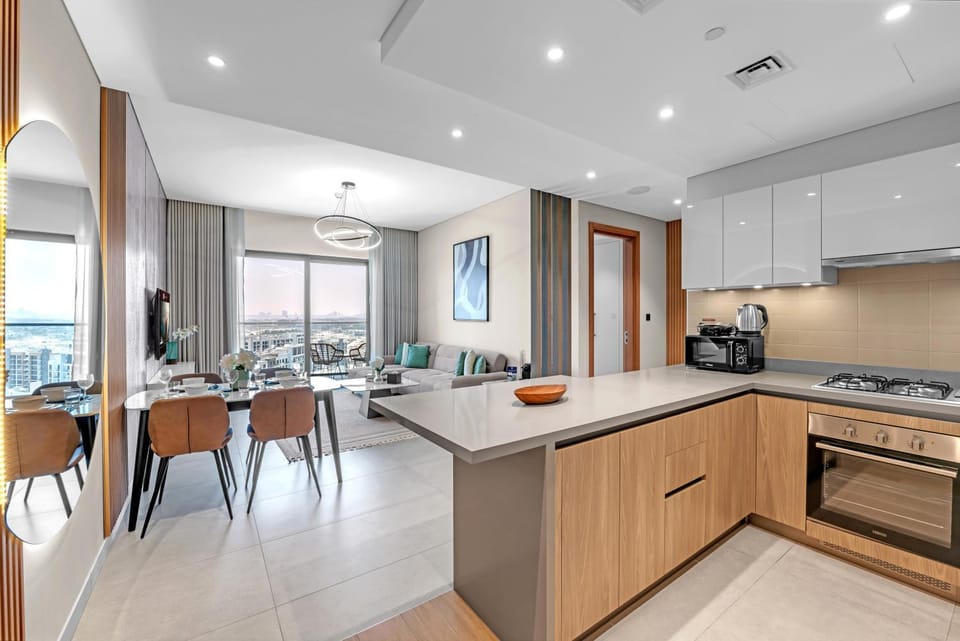 Relaxing 1BR w Maids room Minutes to Dubai Mall by Vibel Apartment in Dubai
