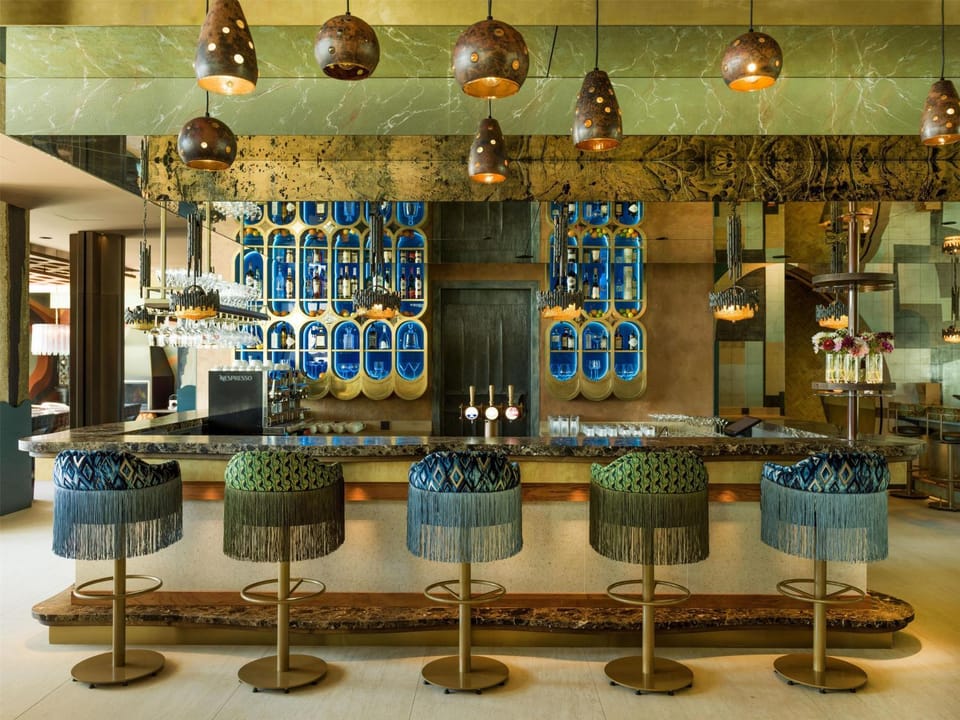 Lounge or bar
