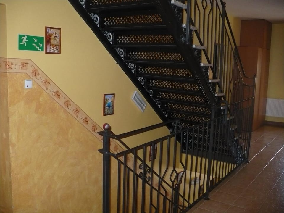 Decorative detail, Floor plan