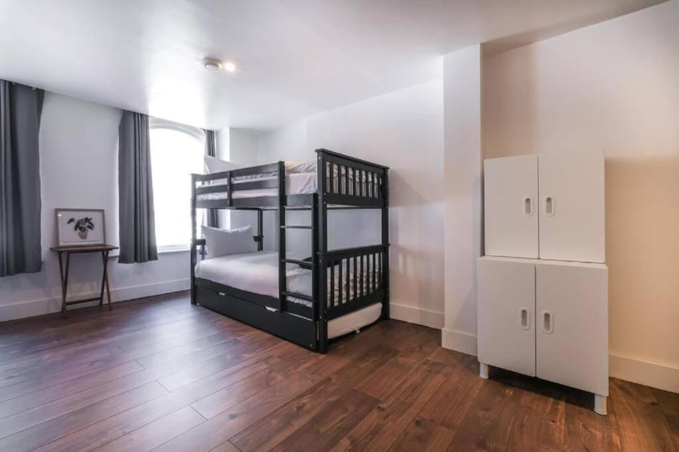 Photo of the whole room, bunk bed, wardrobe
