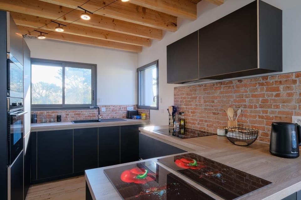 Kitchen or kitchenette, stove