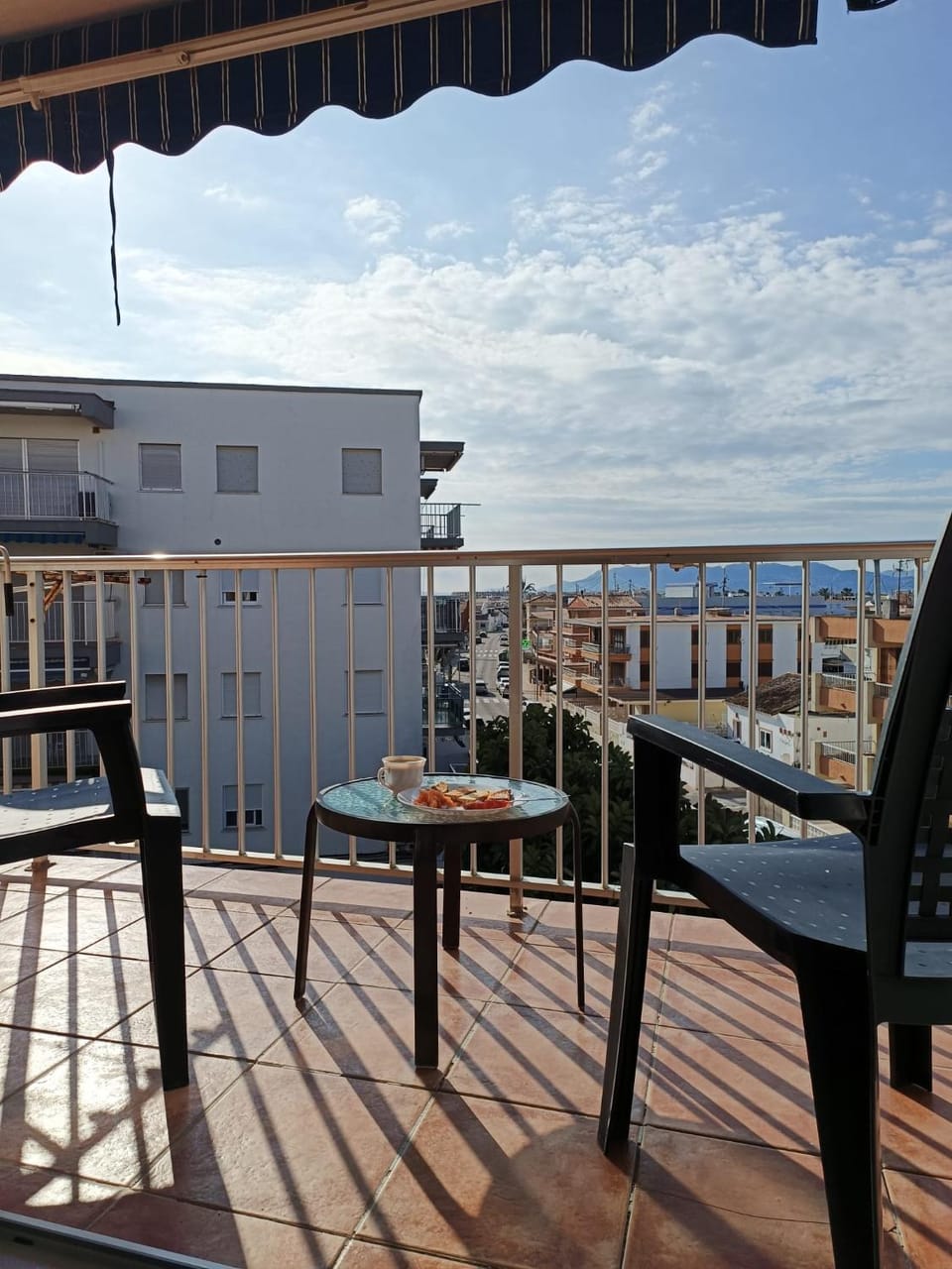 Day, View (from property/room), Balcony/Terrace, Dining area