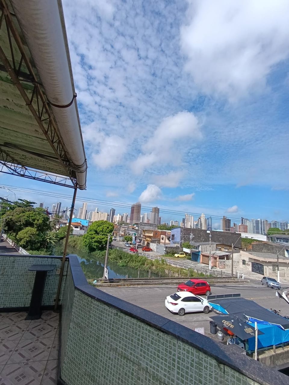 prédio de 3 andares bem localizado para cop30 House in Belém